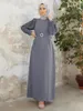 Vêtements ethniques Robe musulmane élégante Printemps plissée à manches longues O-cou Robes de couleur unie Femme Fashion Party Sundress Islamique 2024