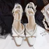 Sandaler Franska flickor Bow Pearl Baotou Single Shoes Thick Heel Retro Mary Jane Ankle Strap Mid Women Pumps Summer