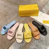 F Baguette Designer Sandals Denim Blue Signature Slides Shoes Flats Gold Sliver Calfskin Leather Clipper Outdoor Flats Plats Beach على البغال المريح يتخبط