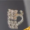 Luksusowy zespół Pierścień Women's Love Gift Vintage Diamond Ring Classic Letter Design Biżuteria Akcesoria ze stali nierdzewnej przyjęcie weselne