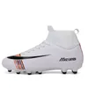 Chaussures de football américain 2024Man High Top Cheville Train Turf TF Bottes de football classiques plates Femmes Baskets légères Enfants Futsal intérieur