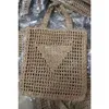 Designertassen Luxe driehoekige schoudertas Dames Gevlochten Raffia geweven tas Grote capaciteit Casual draagtas Handtas Holle zomer Strandvakantie Tas vouw gehaakte man