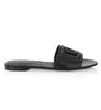 2024 Luxury Designer Women Rubber Sole Flop Flop Flat Sandal Slippers Cutout Leather Slides Flats utomhusstranden på gliderna Casual Flip Flopps
