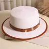 Breda randen hattar hink hattar elegant gräshatt solskade hatt resesemester läder bälte platt fiskare båtpanama hatt för kvinnor l240308