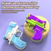 Sand Play Water Fun Gun Toys Ceinture en caoutchouc pistolet jouet impression 3D ours en peluche couteau à rayonnement soulagement du stress pour enfants cadeau de Noël garçon anniversaire H240308