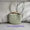 Top Quality Bottgs's Vents's sardine Designer Borsa da donna Borse in vera pelle Borsa tessuta 2023 primavera estate nuova pelle bovina design di nicchia in metallo con vero logo