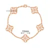 VANCLEF 4 / Four Leaf Vanly Clover Charm 6 couleurs Bracelets Bangle Clefly Chain 18K Gold Agate Shell Mota-of-Perf for Women Girl Wedding Wholes