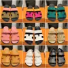 Slippers designer för kvinnor glider sandaler lyxskor plattform sommar sandles mens klassiska varumärke strand avslappnad utanför skjutreglage strand toppkvalitet 10a med låda