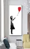 Dziewczyna z czerwonym balonem Banksy Graffiti Art Canvas malowanie czarno -białe plakat sztuki ściennej do salonu wystrój domu cuadros2826273