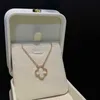 Designer Necklace VanCF Necklace Luxury Diamond Agate 18k Gold Clover Necklace Crystal Pendant Rose Gold Platinum Chain