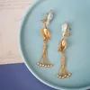 Morskie kolczyki stadnin marokańska biżuteria arabska Boho Delikatne ocean piękno urocze zwierzęta złote rybki urok Long Beach Conch for Women 240306