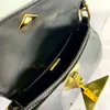 5A Дизайнерская сумка-бродяга из натуральной кожи на плечо Модная треугольная сумка Высокое качество Женские странствующие китайские конверты с буквами pp Сумки для подмышек