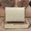 Designerka torba na ramię luksusowe damskie worki na ramię kussin crossbody złota łańcuch torebki TOTE TORB PARTLETY PALETY PACKPACK TORB TOBA TT TT TT