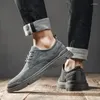 Casual Shoes Men Sneakers męscy luksusowy trener wyścig mody Oxfords krowa zamsz skóra za