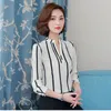 Wiosenna jesień szyfonowa koszula Kobiety Vcollar Striped Casual Bluzka Biuro Dam Temperament Moda Plus Size Work Top H9138 240308