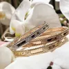 Designer Bangle Vanca Sweet Hambra Bracelet Jade V-gold Narrow Kaleidoscope Clover Lucky Girl Bracelet with Diamond Inlay in 18k Rose Gold Personality Niche EBRG