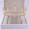 Populära eleganta brudtillbehör Set Pearl Crystal Handgjorda brudkrona örhängen smycken set för kvinnor 2413