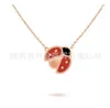 Collier de créateur Collier VanCF Luxe Diamant Agate 18k Or nouveau tout pur collier coccinelle femme chaîne pendentif jade rouge or rose