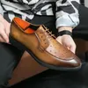 Oxfords – chaussures décontractées à lacets pour hommes, baskets d'extérieur à la mode, noires et brunes, respirantes, tendance d'affaires, automne 2024