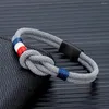 Charm-Armbänder MKENDN Schwarzes Edelstahl-Quadratknoten-Seilarmband Männer Frauen Handgefertigtes gewebtes Doppelschicht-Design Frankreich-Flagge-Paar