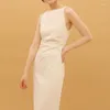 Casual klänningar Elegant Hepburn Style Medium Lång liten festklänning med en linje hals veckad midja delad rak ärm kvinna