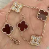 Designer Van Clover Bracelet Bracelets De Charme De Luxe Perle 4 Feuilles 18k Or Laser Marque Bracelet Collier Boucles D'oreilles De Mariage un Jewelr 552y