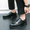 Chaussures décontractées pour hommes, robe d'affaires à lacets, mode masculine Oxfords, affaires italiennes formelles, costumes en cuir pour fête de mariage