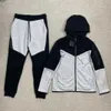 Men's thick Designer men pant Hoodies Tech Fleece Jackets Space Trousers coats Bottoms Men Joggers Running jumper Tracksuit 240308