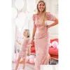 Family Matching Outfits 2023 Mom And Daughter Wedding Pink Sequins Dresses Set Look Short Sleeve Long Dress For Mommy Me Drop Delive Dht8S