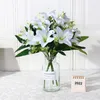Dekorativa blommor 1 st 7 Head White Lily Artificial Flower Bouquet för vardagsrumsbordet Ställa in falsk vasarrangemang Centerpiece Home