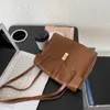 جلد ناعم عالي السعة أزياء رجعية Flip Flip Commuter Bag Women 2022 Autumn and Winter One One Counter يحمل LAR241L إضافي