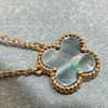 Designer Necklace VanCF Necklace Luxury Diamond Agate 18k Gold Sterling Grey Clover Necklace Plated with Rose Gold Natural Grey Pendant Chain Precision