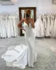 Seksowne sukienki ślubne syreny bez pleców Suknie ślubne spaghetti koronkowe aplikacje przycisk Otwarcie Otwarte Back Bridal Suknie sukienki