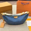 Designer dżinsowy Fanny Pack Bumbag Back Bage Table Table Damy Bombags Fashion Class