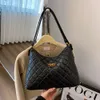 Factory Design Direct Store 2024 New Korean Version Single Shoulder Diamond Grid Bag Chain Womens Ins Small Fragrant Style Pu Versatile Square