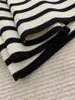 Canottiere da donna 2024 Summer Fashion a righe in maglia con camicette avvolgenti sul petto