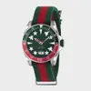 Najnowsza luksusowa zegarek na rękę męską naznaczoną zegarkiem inspirowanym paskiem z poliestrem inspirowanym nurkiem i Zielonym Kwarcowym Watchami 239V