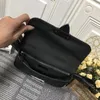 7A S LOCK SLING PAG DESIGNER Bag Kvinnor Män äkta läder Fanny Pack Midjepåsar Crossbody väskor Purse Plånbok Bum Bag Handväskor Bröst BEGGE BEL BAG BUMBAG MED ORIGINAL BOX