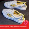 Casual Schoenen Echt Zacht Leer Tas Hoofd Sport Sandalen Dames Bovenkleding 2024 Zomer Student All-Match Plat Wit Vrouw