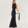 Frühlingsmode, elegante Slim-Fit-Kleider mit Rollkragen, ärmelloses Nähband, helles Seidenkleid für Damen