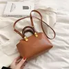 Luxury Stores %80 Designer Bag Factory Online grossist detaljhandel Populärt för kvinnor med stor kapacitet i nytt mode crossbody nisch internet kändis bärbar