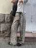 Damesjeans HOUZHOU Amerikaanse Leopard Wash Jeans Dames Y2K Vintage Gestapelde Jeans Beige Hoge Taille Rechte Jeans Zakken J240306