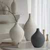 Enkel keramisk vasdekoration för hem nordisk lyxig smal mun blomma potten vardagsrum interiör kontor skrivbordsdekor gåva 240229