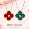 Designer Pendant Necklace Sweet Love Vanca Jade V Golden Clover Single Diamond for Women 18K Rose Gold Lock Bone Chain Red Agate White Fritillaria Classic XS13