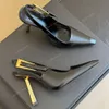 Sandały designerskie nowe skórzane slingback sandały sandały sztyletowe pięta klamra klamra skórzana podeszwa sukienka butów damskie luksusowe impreza gumy wieczorne buty wieczorne