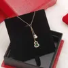 Naszyjnik designerski Vancf Naszyjnik luksus Diamond Agat 18K Gold Gourd Naszyjnik Kobiet Rozmiar tykwy wisiorek samiec biały frytylary pełny diament