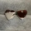 Top qualité luxe femmes mode coeur amour Stud taille classique en acier inoxydable Couple cadeaux concepteur bijoux boucles d'oreilles de fiançaillesAA