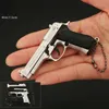 Arma brinquedos 1/3 mini 92f pistola modelo liga destacável montável brinquedo chaveiro pingente de metal brinquedo arma saco decoração meninos presente t240309