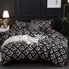 Nowoczesne geometryczne zestawy pościeli kalifornijskiej King King Seting Sanding Duvet Cover Zestaw poduszek kołdrę 229 260 3PCS Zestaw łóżka 201111306y