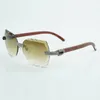 Nowa fabryczna sprzedaż bezpośrednia mini pełne inkrustowane soczewki z mikro-diamentowymi okularami przeciwsłonecznymi 8300817 Naturalne oryginalne okulary przeciwsłoneczne drewniane nogi 18-135 mm